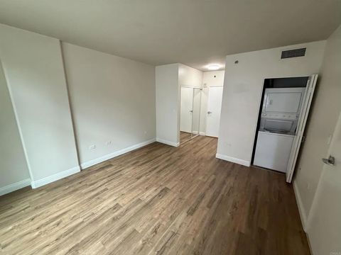 Tiny photo for 425 W Beech Street #223, San Diego, CA 92101 (MLS # PTP2505895)