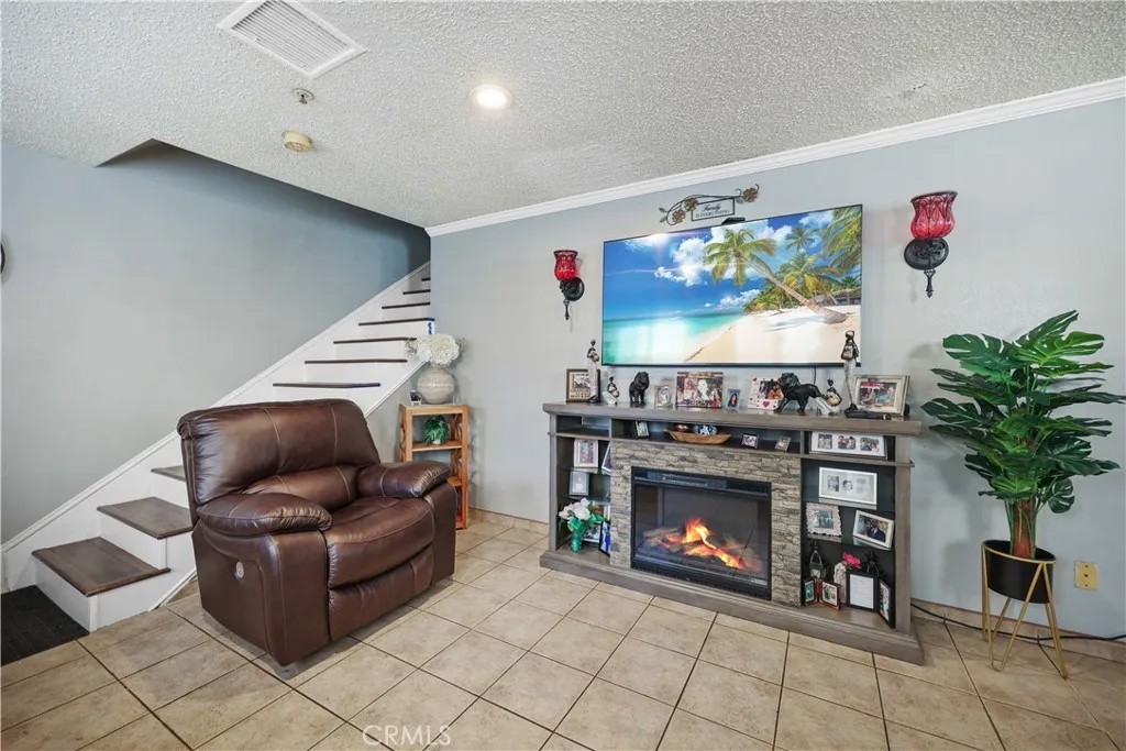 9317 Elm Vista Drive 9