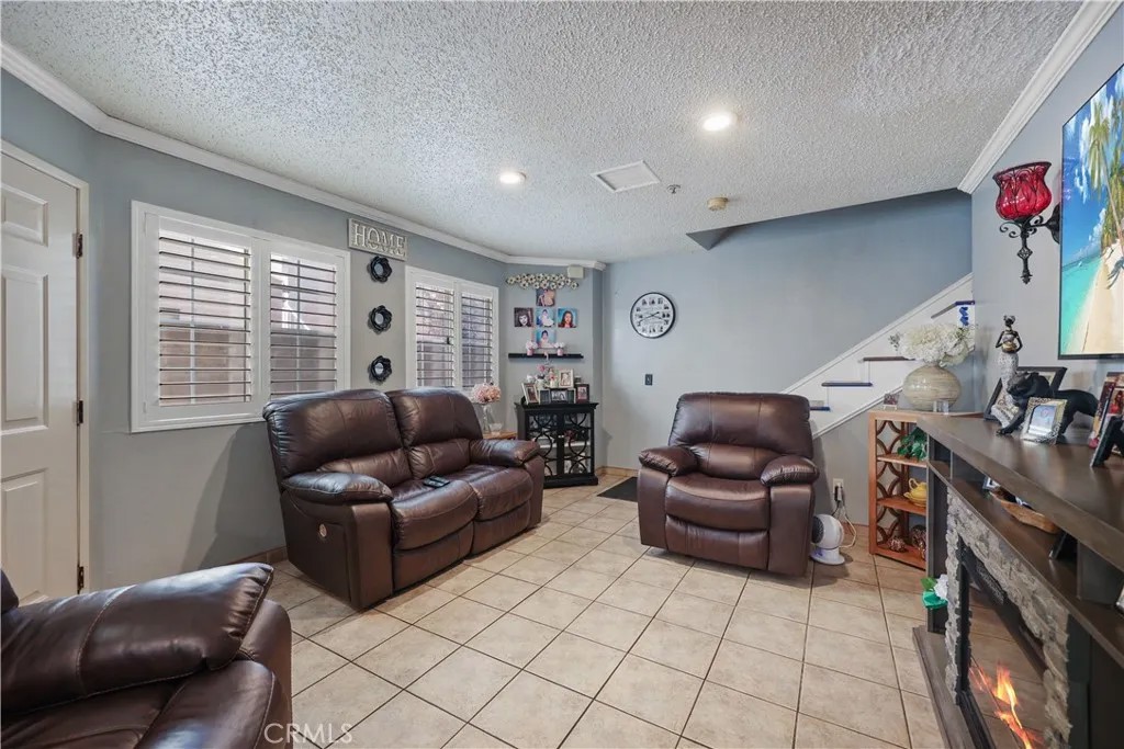9317 Elm Vista Drive 9