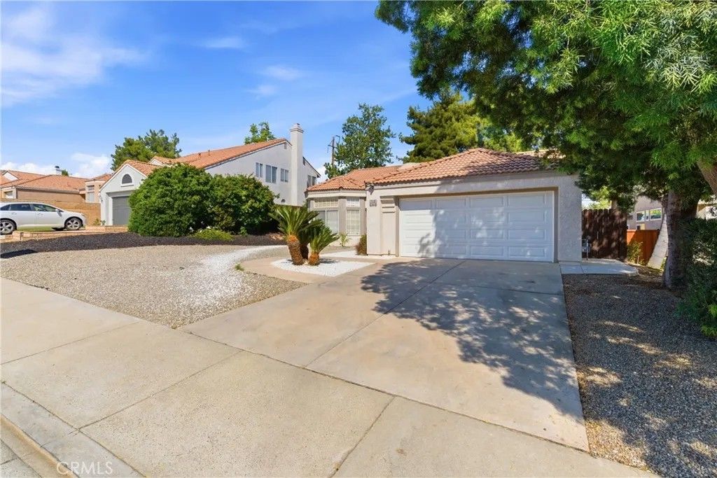 Photo of 12064 Flintlock Trail, Moreno Valley, CA 92557 (MLS # CV26078191)