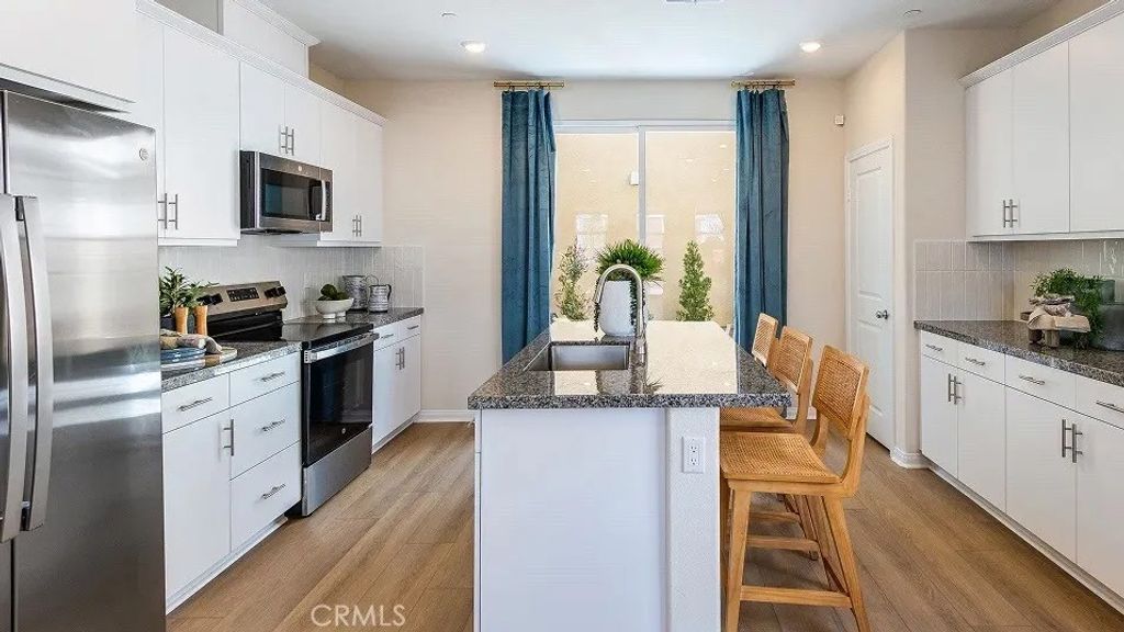 Photo of 1751 Eagle Road, Rialto, CA 92376 (MLS # SW26028565)