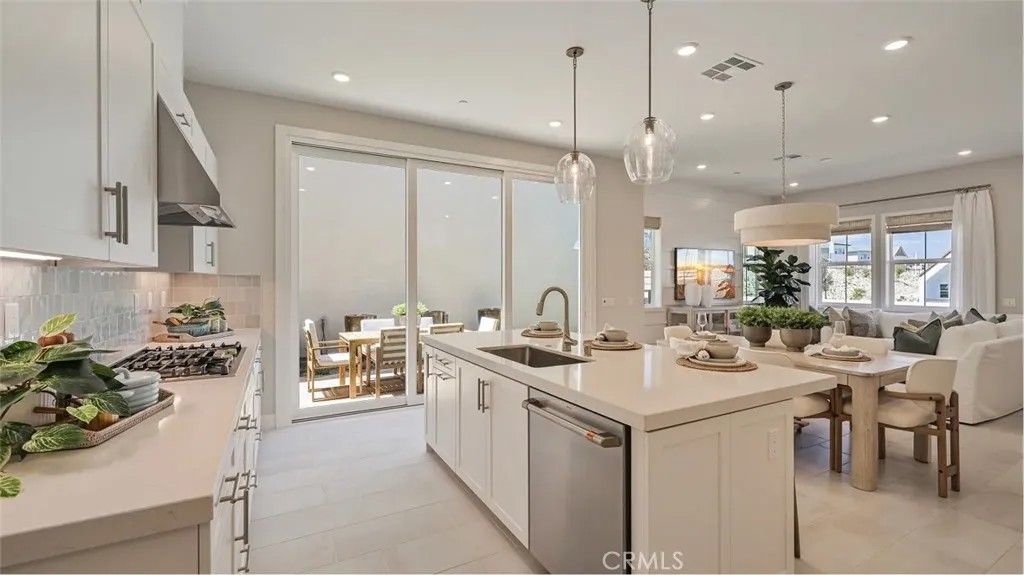 Photo of 27325 Shore Pine Place, Valencia, CA 91381 (MLS # OC25278004)