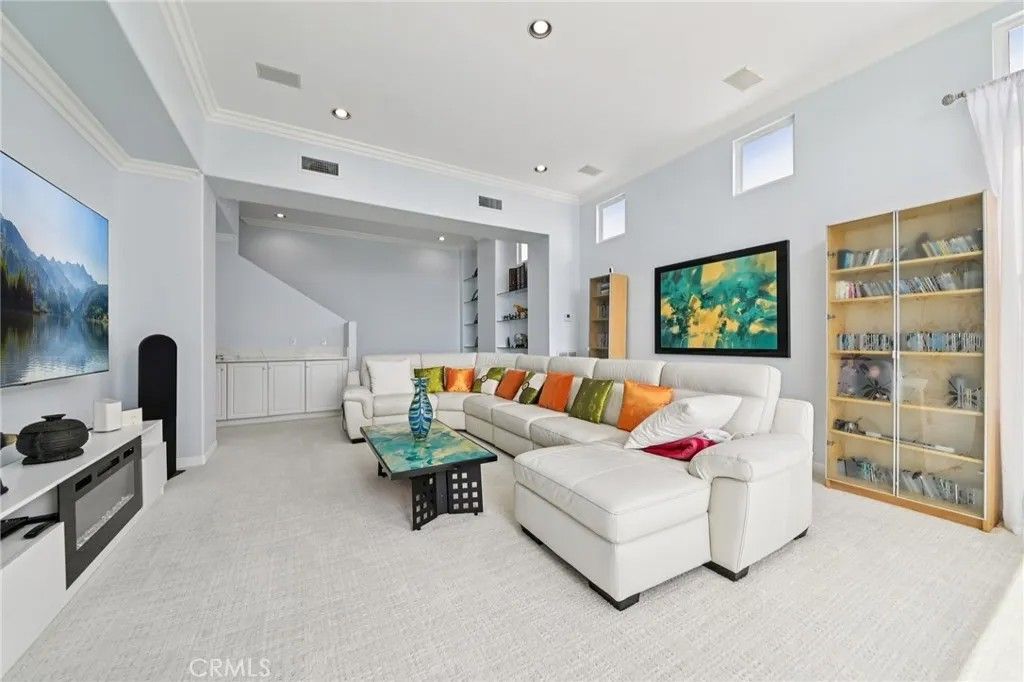 Photo of 16 Tidal Surf, Newport Coast, CA 92657 (MLS # NP26074017)