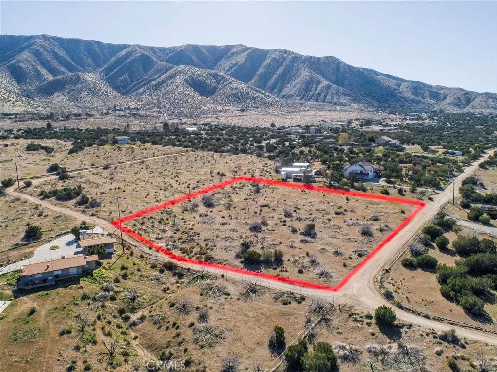 Photo of 118 Ste, Littlerock, CA 93543 (MLS # SR26181546)