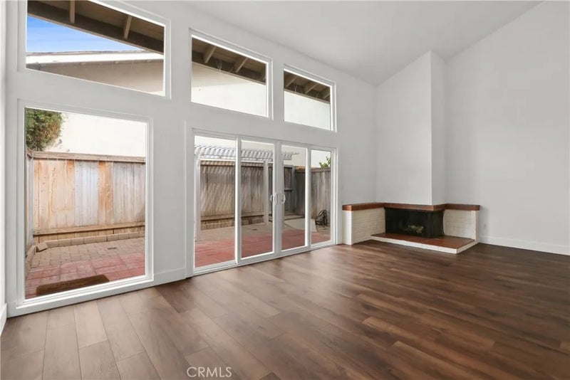 1404 N Tustin P-3