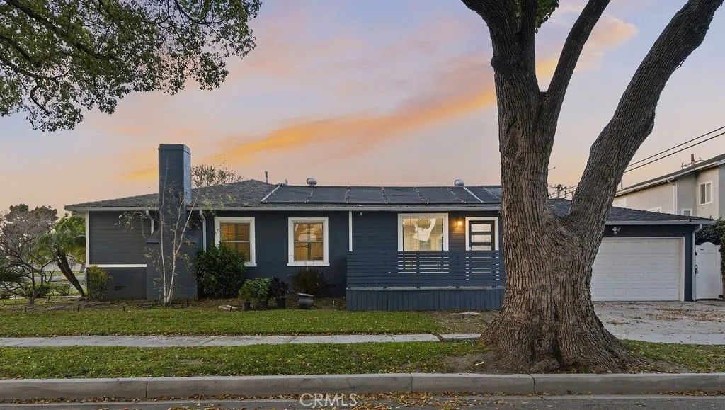 Photo of 3628 Clark Ave, Long Beach, CA 90808 (MLS # WS26047575)