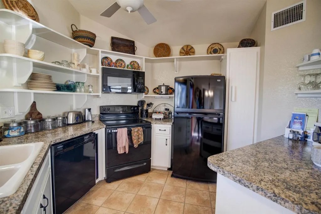 1614 Las Casitas Drive