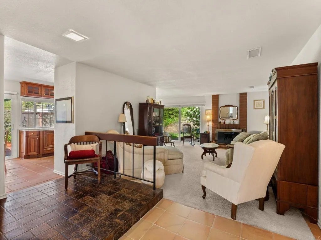 291 Sharp Place