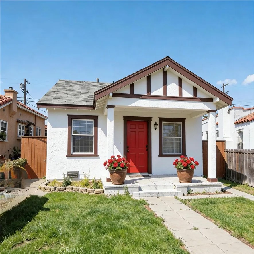 1119 W 84th Place