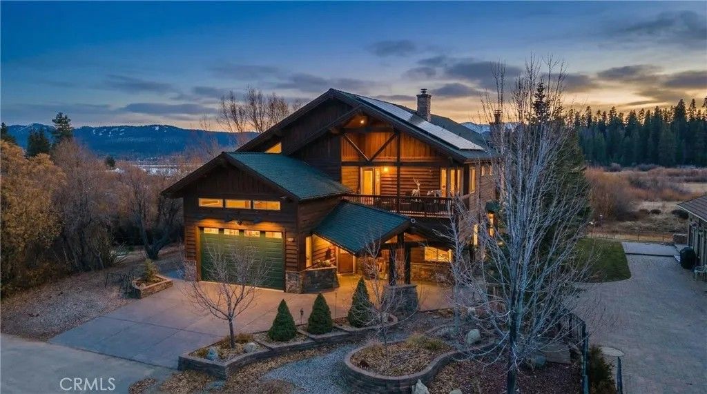 Photo of 39255 Seminole Dr, Fawnskin, CA 92333 (MLS # IG25278849)