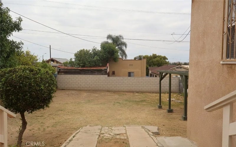 2812 Blanchard