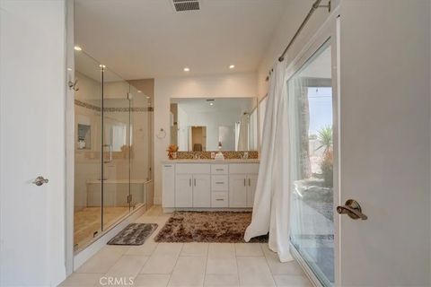 Tiny photo for 2922 N Farrell Dr, Palm Springs, CA 92262 (MLS # SB25255390)