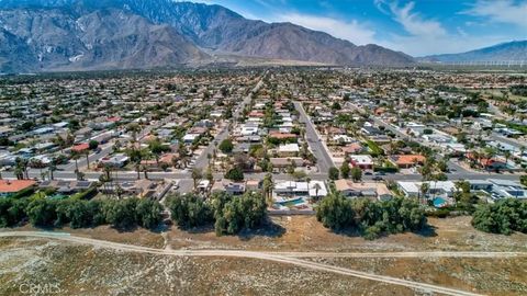 Tiny photo for 2922 N Farrell Dr, Palm Springs, CA 92262 (MLS # SB25255390)