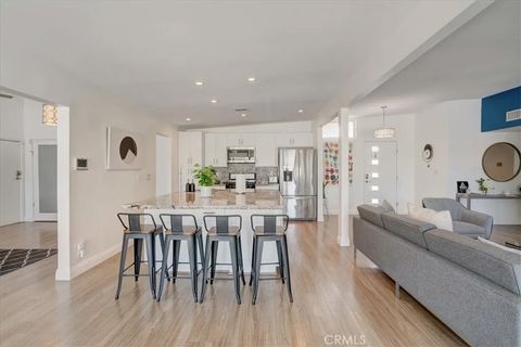 Tiny photo for 2922 N Farrell Dr, Palm Springs, CA 92262 (MLS # SB25255390)