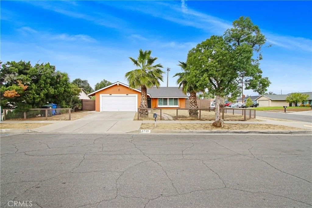 Photo of 2526 Birch St, San Bernardino, CA 92410 (MLS # IG26090186)