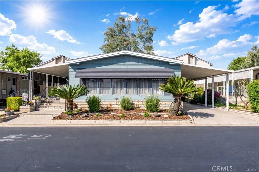 Photo of 2201 Lake View, La Habra, CA 90631 (MLS # DW26046559)