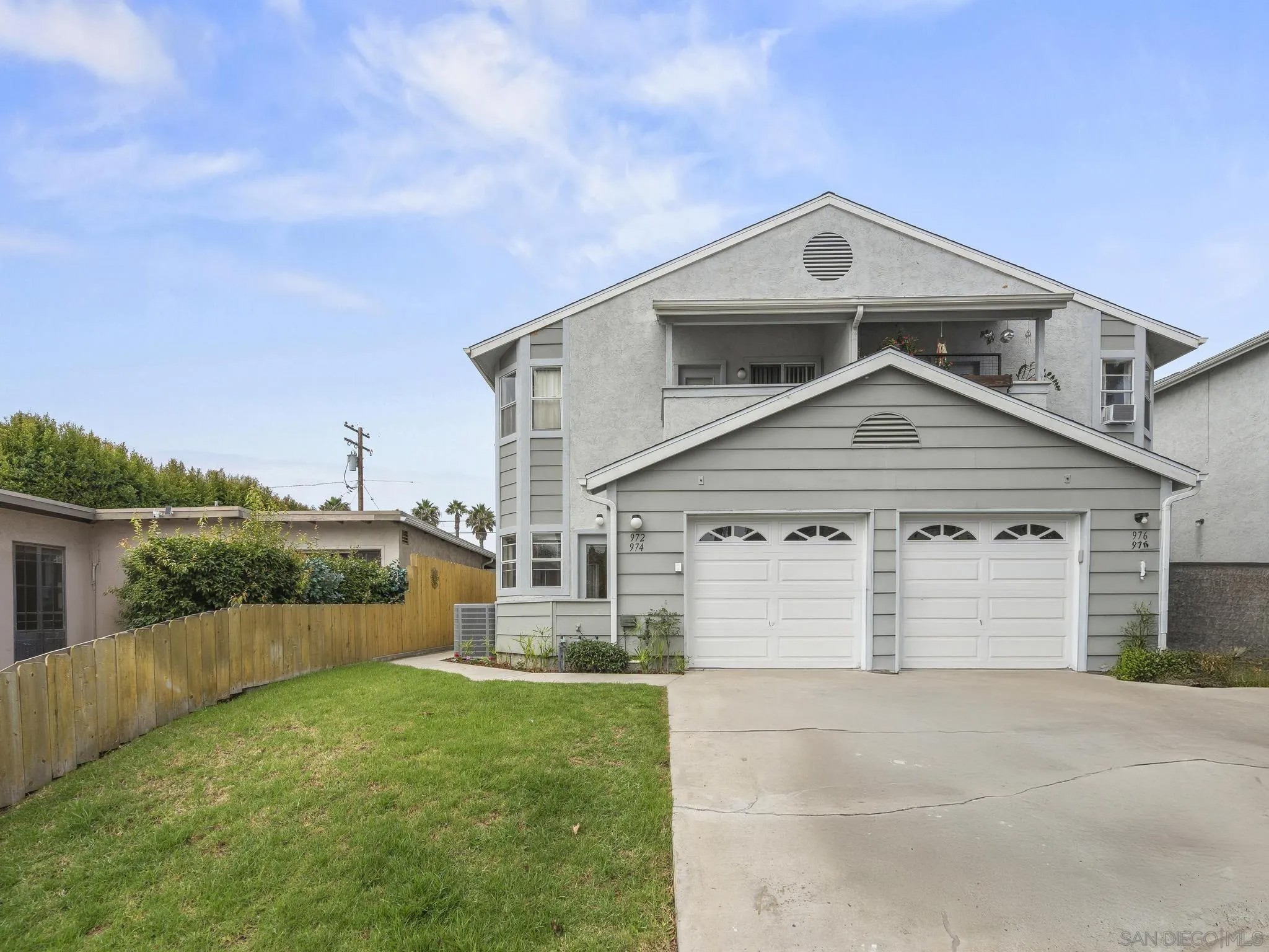 972 Sapphire Street