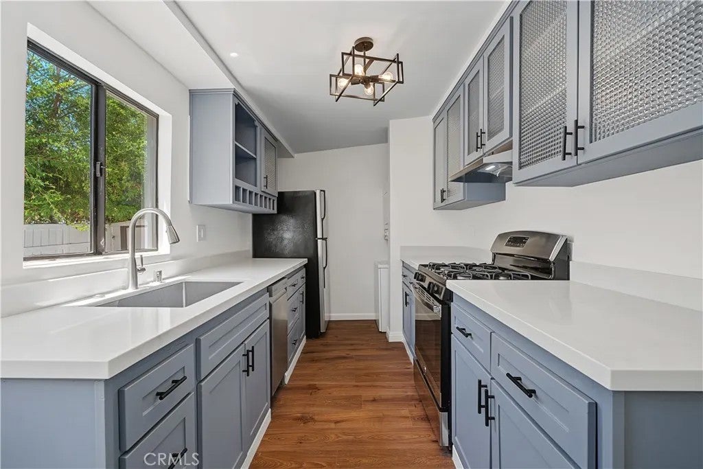2538 Woodlyn Road