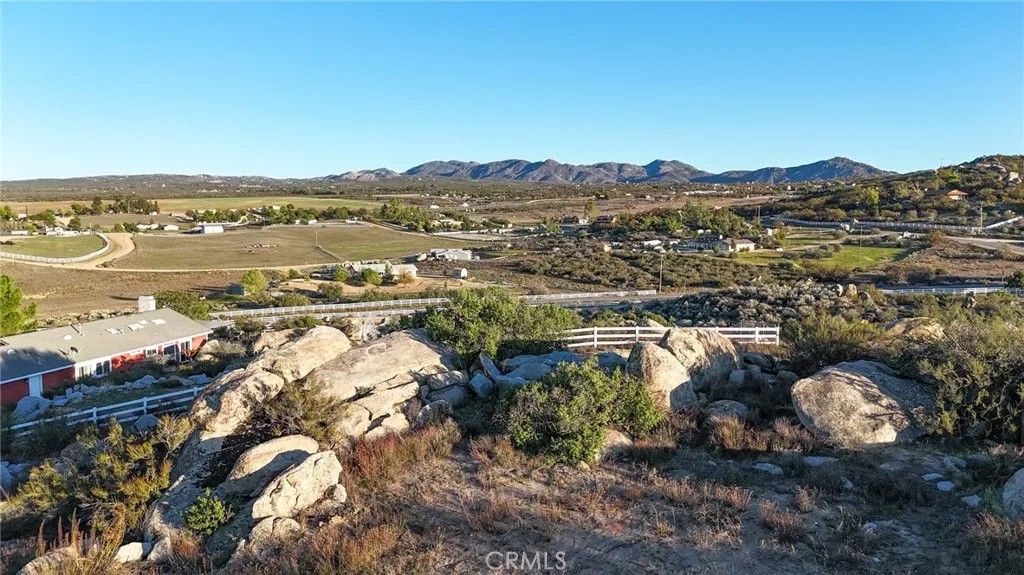 Photo of 41610 Lakeshore Blvd, Aguanga, CA 92536 (MLS # SW26057257)