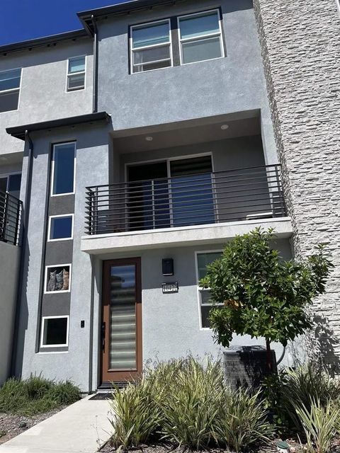10422 Adamson Way San Diego CA 92126
