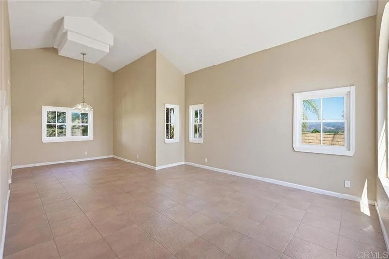 842 Porter Way