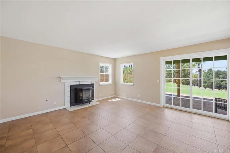 842 Porter Way