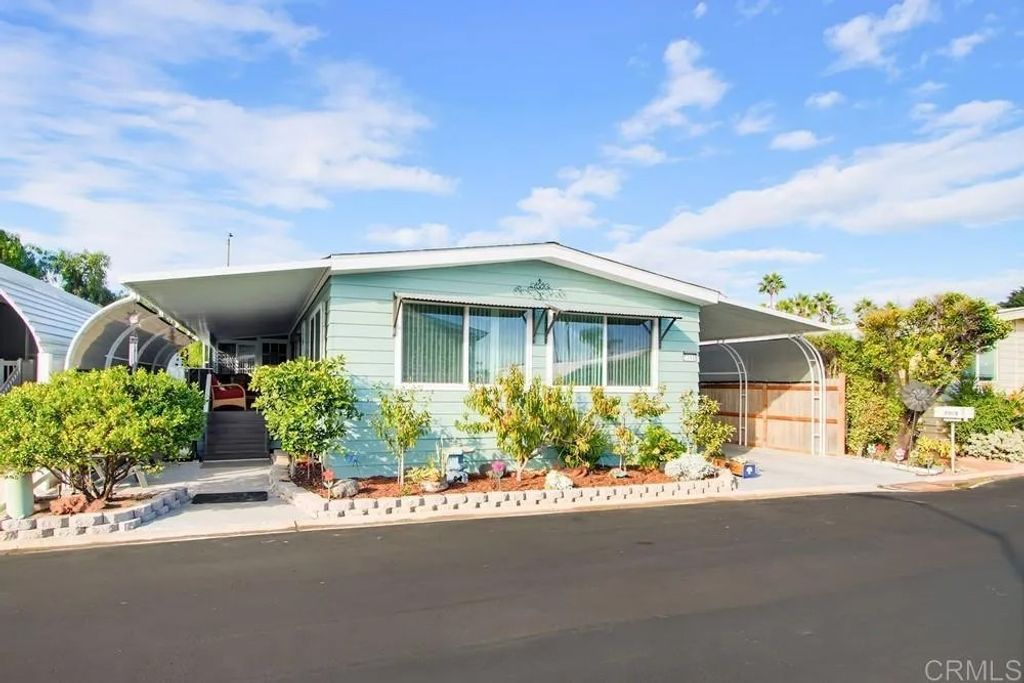 Photo of 7008 San Bartolo St, Carlsbad, CA 92011 (MLS # NDP2510956)