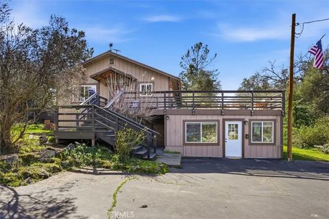 Tiny photo for 47412 Blackfoot Court, Coarsegold, CA 93614 (MLS # FR26040299)