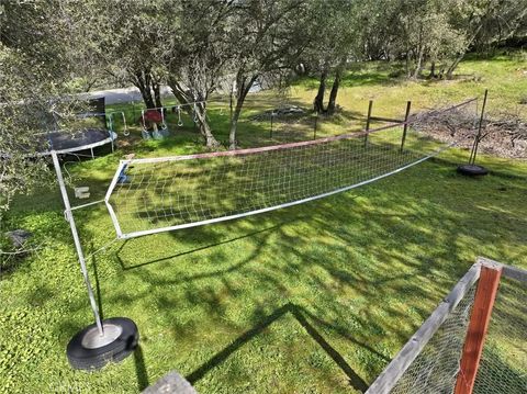 Tiny photo for 47412 Blackfoot Court, Coarsegold, CA 93614 (MLS # FR26040299)