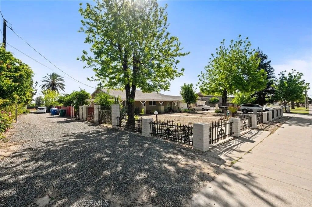 Photo of 3280 McCall Ave, Selma, CA 93662 (MLS # FR26072227)