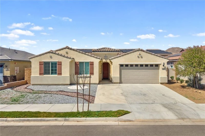 786 Green Court