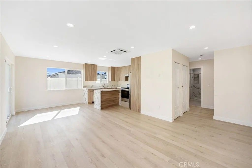 Photo of 503 Geneva St #A, Glendale, CA 91206 (MLS # BB26036805)