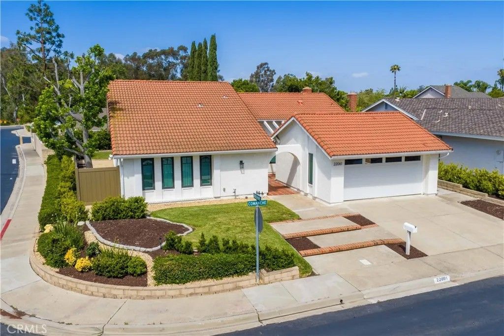 Photo of 22061 Comanche Rd, Lake Forest, CA 92630 (MLS # OC26094411)