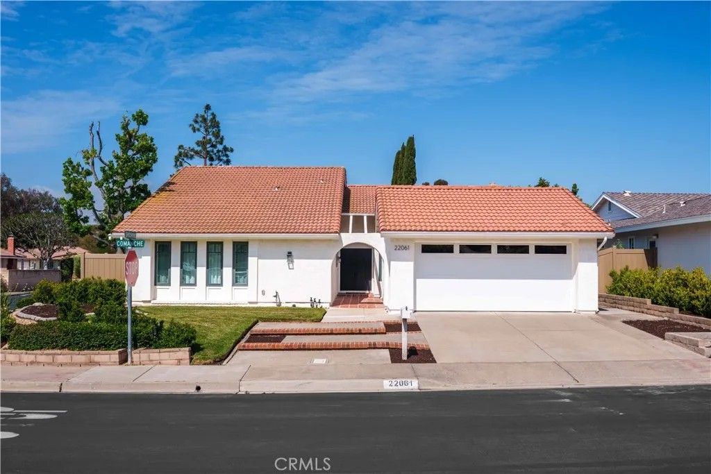 Photo of 22061 Comanche Rd, Lake Forest, CA 92630 (MLS # OC26094411)