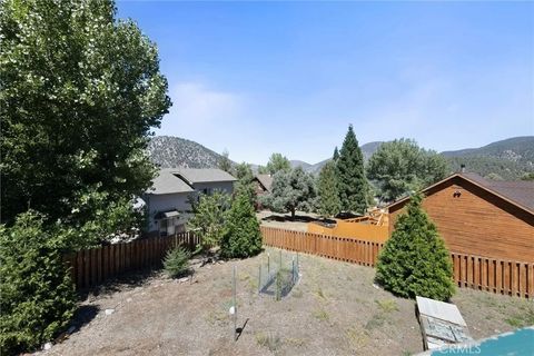 Tiny photo for 2505 Tirol Dr, Pine Mountain Club, CA 93225 (MLS # SR25271892)