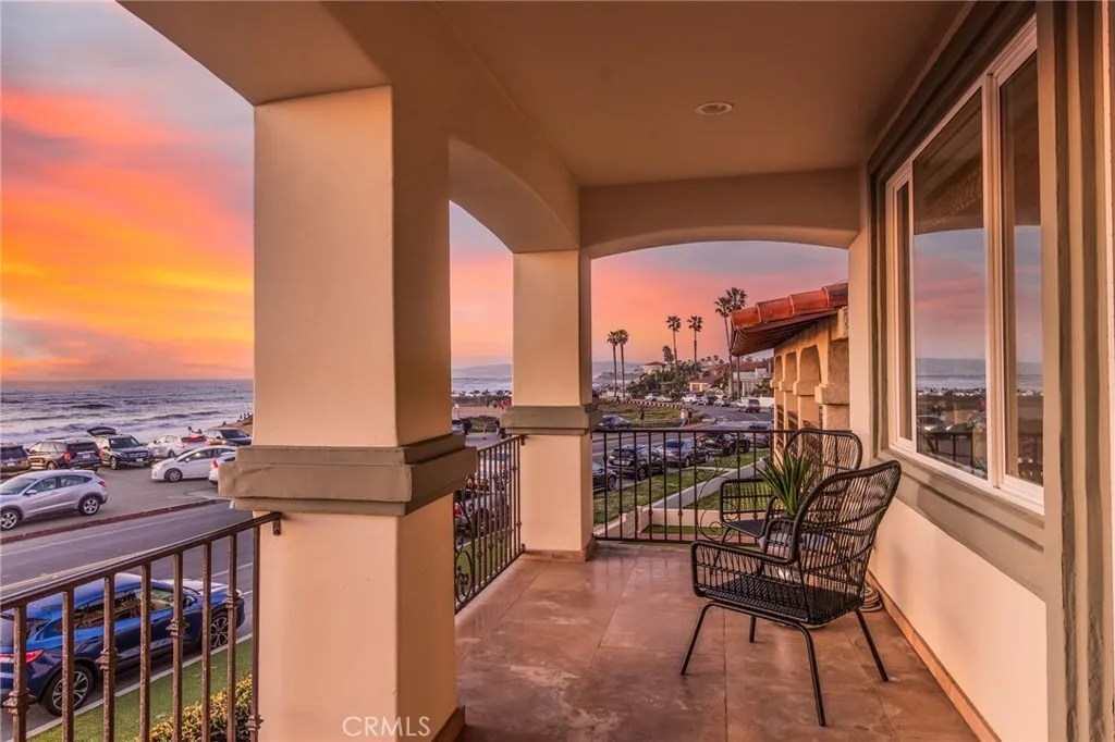 1171 Sunset Cliffs Boulevard