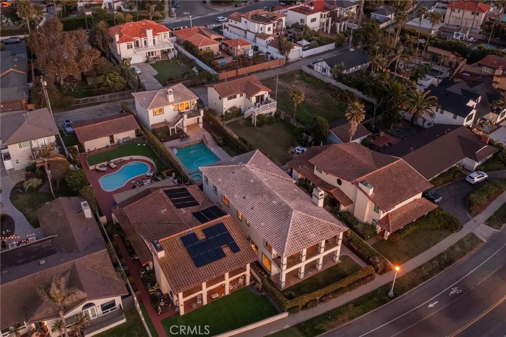 1171 Sunset Cliffs Boulevard