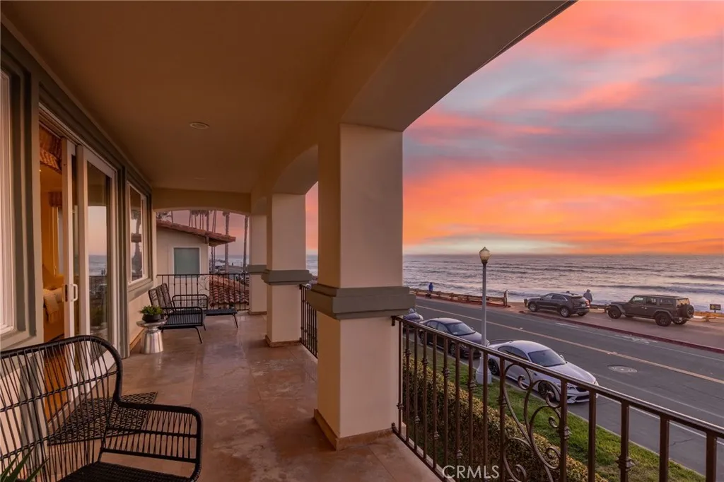 1171 Sunset Cliffs Boulevard