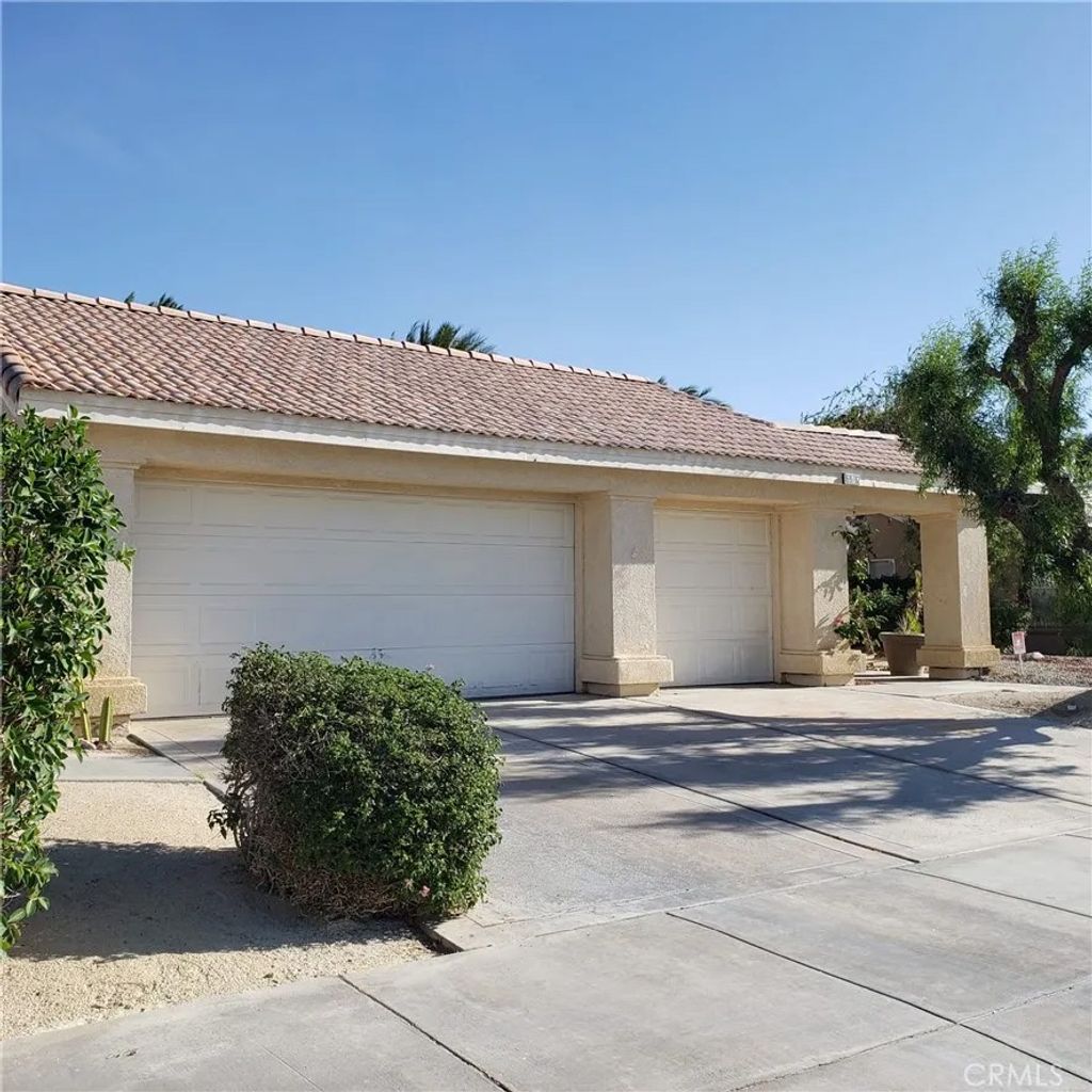 Photo of 69782 Northhampton Ave, Cathedral City, CA 92234 (MLS # TR26071665)