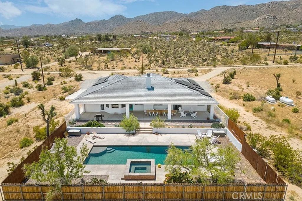 Photo of 61424 Latham Trail, Joshua Tree, CA 92252 (MLS # SB26036604)
