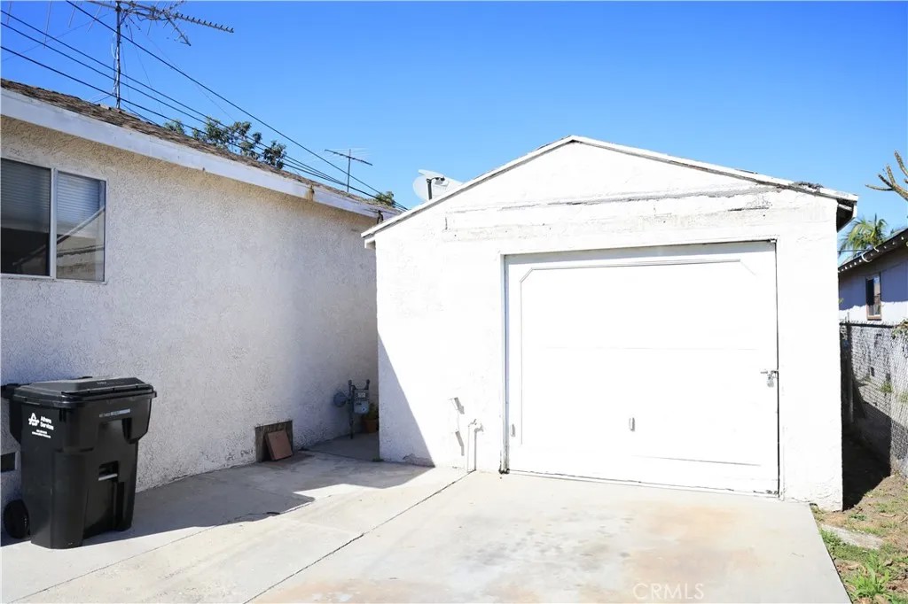 13942 Anderson