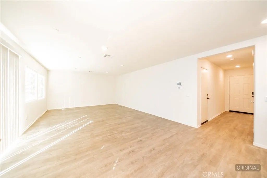 Photo of 1221 Justice Pl, Hemet, CA 92543 (MLS # WS26038563)