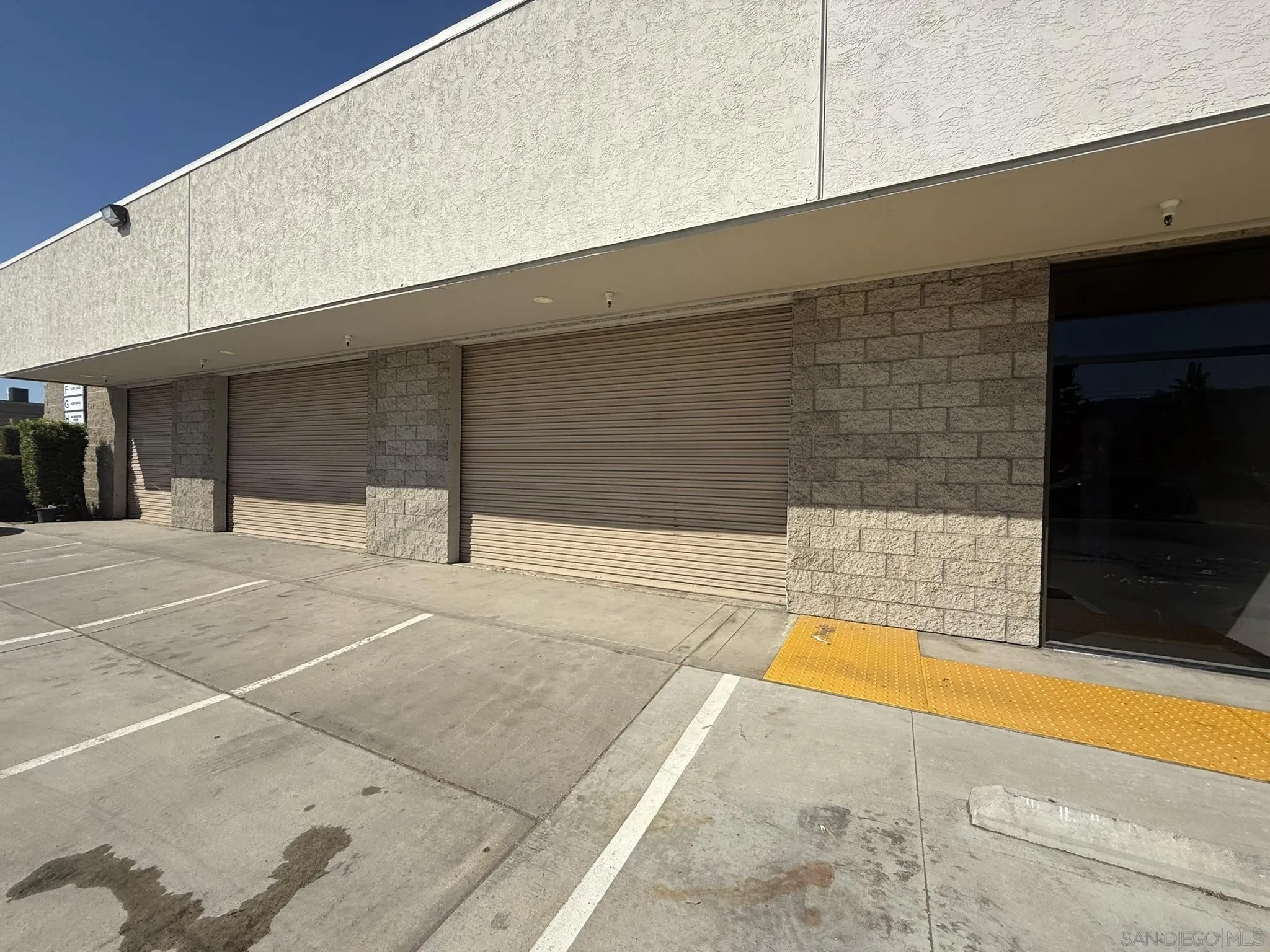 1666 N Magnolia Ave - Suite A