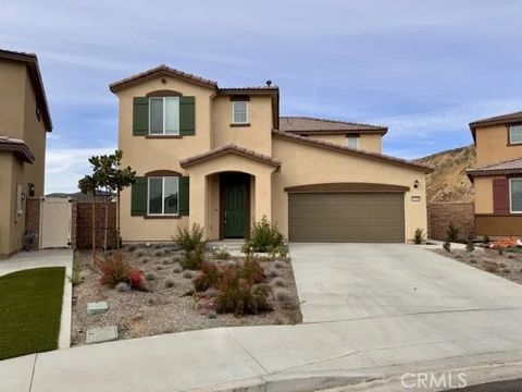Photo of 19401 Brush Creek Avenue, Lake Elsinore, CA 92532 (MLS # SW25279916)
