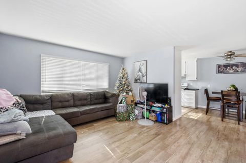 10382 Alphonse St F4 Santee CA 92071