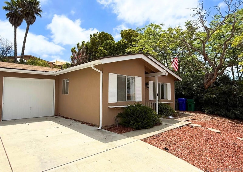 3671 Campus Dr