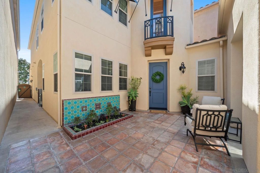 Photo of 2873 Farragut Road, San Diego, CA 92106 (MLS # 260008457)