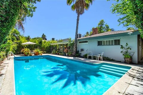 Tiny photo for 13943 Margate Street, Sherman Oaks, CA 91401 (MLS # SR25232553)