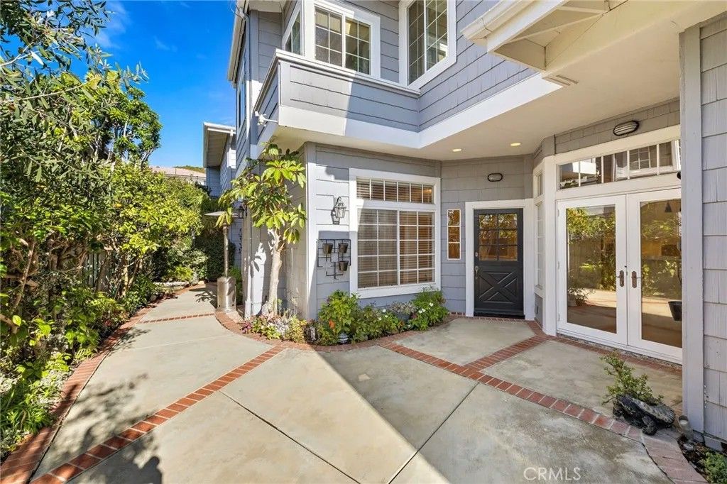 Photo of 3610 Daffodil Avenue, Corona Del Mar, CA 92625 (MLS # OC26006326)