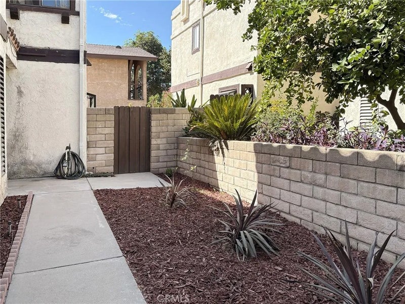 2684 San Pablo